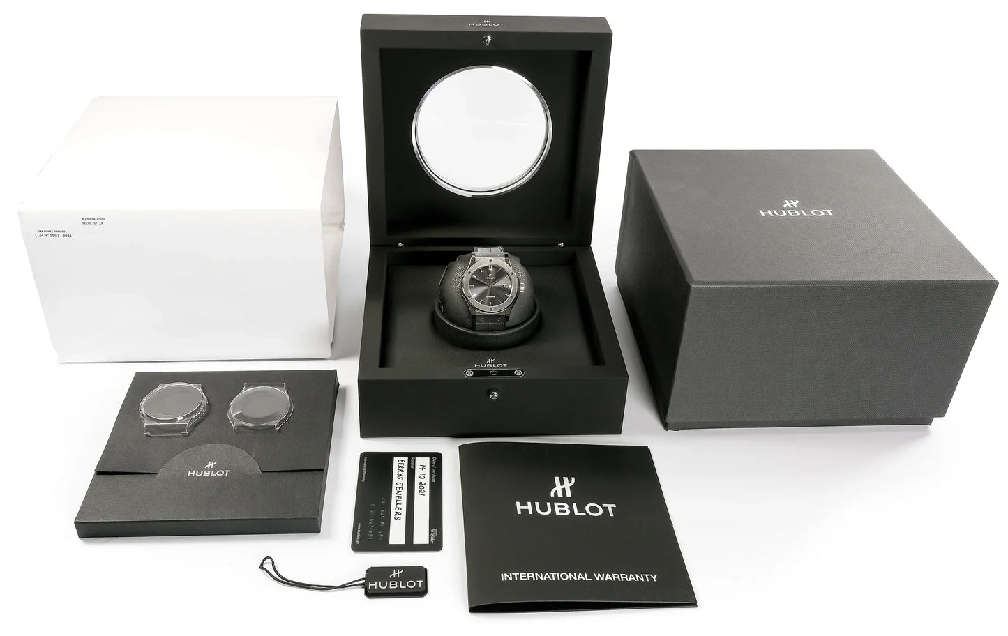 Hublot fusion classic ساعة اوتوماتيكية