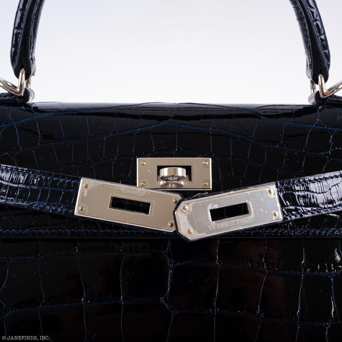 Hermes Kelly 28 Sellier Verso Blue Marine Nilo Crocodile & Rose Scheherazade Palladium Hardware - 2019, D