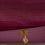 Hermes Kelly Cut Pochette 5P Bubblegum Pink Matte Porosus Crocodile Gold Hardware - 2019, D
