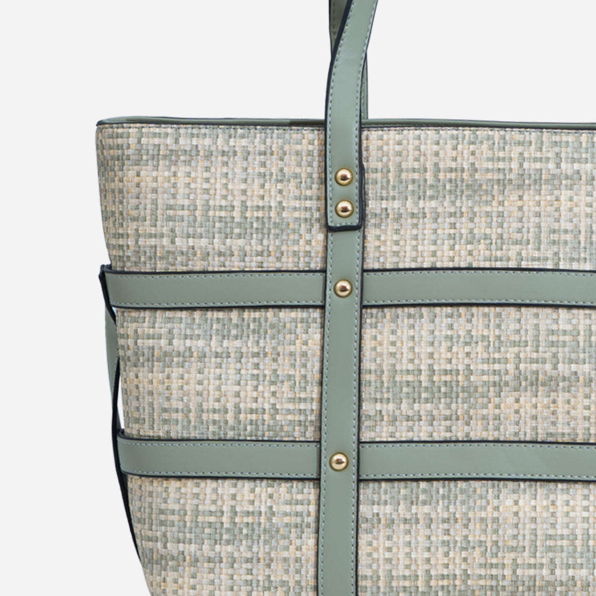 Jutibe Tote Bag