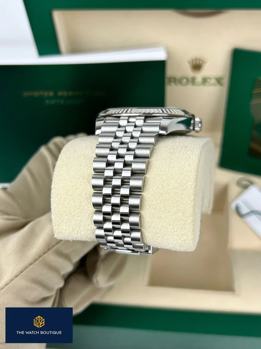 Rolex datejust 41 (أوتوماتيكية) + العلبة الأصلية
