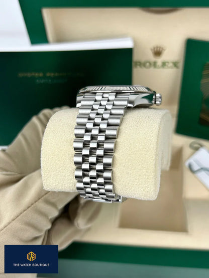 Rolex datejust 41 (أوتوماتيكية) + العلبة الأصلية